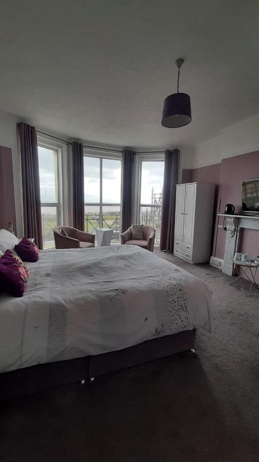 The Coventry Guest House Lowestoft Esterno foto